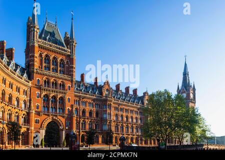 England, London, Camden, St.Pancras Bahnhof, Das Marriott Renaissance Hotel Stockfoto