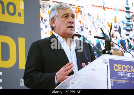 Antonio Tajani Politico Stockfoto