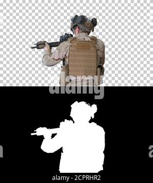 United States Ranger zu Fuß mit Sturmgewehr, Alpha Channel Stockfoto