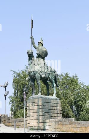 Portugal, Statue von Vimara Peres vor der Kathedrale in der Stadt Porto. Vimara Pere ist ein christlicher Kriegsherr aus dem Königreich Galicien. Vassa Stockfoto