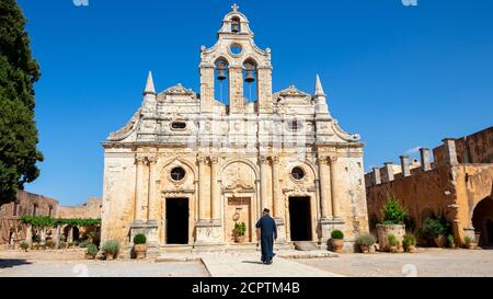 Arkadi, Griechenland - 19. August 2020 - die historische Klosterkirche im berühmten Arkadi Kloster auf Kreta, Griechenland Stockfoto