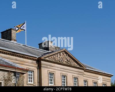 Dumfries House ist ein palladianisches Landhaus aus dem 18. Jahrhundert, entworfen von Robert und John Adams, in der Nähe von Cumnock in Ayrshire, Schottland. VEREINIGTES KÖNIGREICH Stockfoto