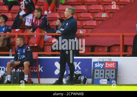 NOTTINGHAM, ENGLAND. 19. SEPTEMBER 2020 Neil Harris, Manager von Cardiff City während des Sky Bet Championship Matches zwischen Nottingham Forest und Cardiff City am City Ground, Nottingham. (Kredit: Jon Hobley - MI News) Kredit: MI Nachrichten & Sport /Alamy Live Nachrichten Stockfoto