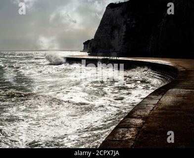 Sea Wall bei Dumpton Gap Thanet Kent UK Stockfoto