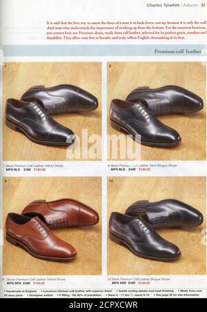 Das Innere des britischen Katalogs 'Charles Tyrwhitt', Winter 2005. Stockfoto