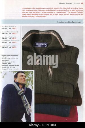 Das Innere des britischen Katalogs 'Charles Tyrwhitt', Winter 2005. Stockfoto