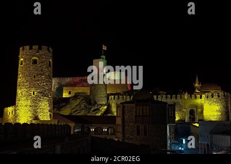 Rabati Castle in Akhaltsikhe, Georgia in der Nacht Stockfoto