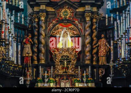 Altar in der Kerzenkapelle, Kevelaer, Niederrhein, Nordrhein-Westfalen, Deutschland Stockfoto
