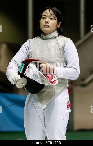 Tokio, Japan. September 2020. Natsuko Nagano wird bei der 73. All Japan Fechtmeisterschaften Frauen Foil Vorlauf im Komazawa Olympic Park Gymnasium gesehen. Quelle: Rodrigo Reyes Marin/ZUMA Wire/Alamy Live News Stockfoto