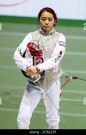 Tokio, Japan. September 2020. Sera Azuma ist bei den 73. All Japan Fechtmeisterschaften der Frauen-Foil-Vorrunden im Komazawa Olympic Park Gymnasium zu sehen. Quelle: Rodrigo Reyes Marin/ZUMA Wire/Alamy Live News Stockfoto