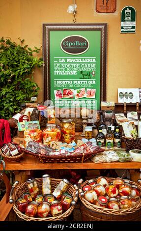 Tisch, Feinkost, Pistoia, Toskana, Italien Stockfoto