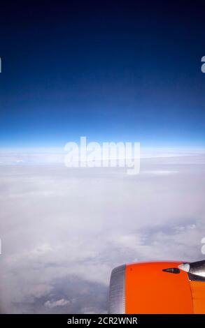 Über den Wolken, Himmel, Fliegen, Europa Stockfoto