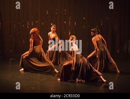 Angela Towler Rambert Dance Company: Saison der neuen Choreographie 2012 in der Queen ...
