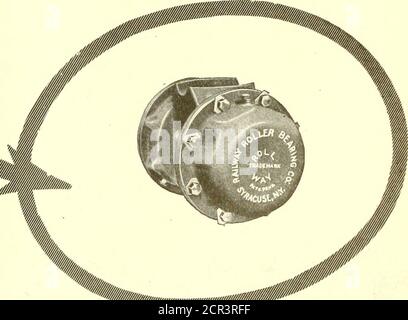 . Elektrische Eisenbahn Zeitschrift . The Railway Roller Bearing Co. SYRACUSE, N. Y. Rollway Bearings for Journals and Motors 80 ELECTRIC RAILWAY JOURNAL [1. Januar 1916 Stockfoto