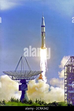 Die Apollo 7 Saturn IB Raum Fahrzeug von Komplexen 34 das Kennedy Space Center starten bei 11 Start: 03:00 Uhr Oktober 11, 1968. Stockfoto
