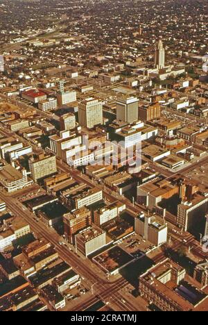 Lincoln, Nebraska aus der Luft. Mai 1973 Stockfoto