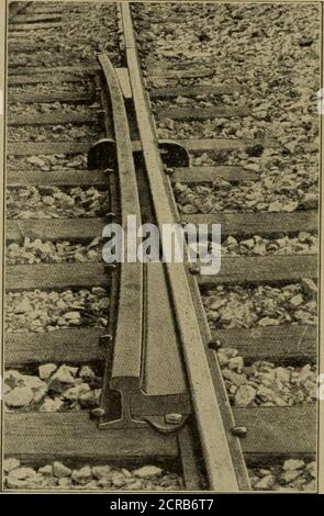 . Eisenbahninstandhaltung Engineering, mit Hinweisen auf den Bau . Abschnitt B-5. Auf Seite 142. 144 EISENBAHNWARTUNG. A. ^Sicherheitsfußschutz. Stockfoto