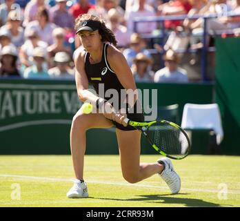 Johanna Konta in Aktion aginst Aleksandra Kunic. Nature Valley International - Eastbourne BILDNACHWEIS : © MARK PAIN / ALAMY Stockfoto