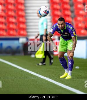 Stoke, Staffordshire, Großbritannien. September 2020. 20. September 2020; bet365 Stadium, Stoke, Staffordshire, England; EFL Championship Football, Stoke City gegen Bristol City; Jack Hunt von Bristol City nimmt einen Wurf Kredit: Action Plus Sports Images/Alamy Live News Stockfoto