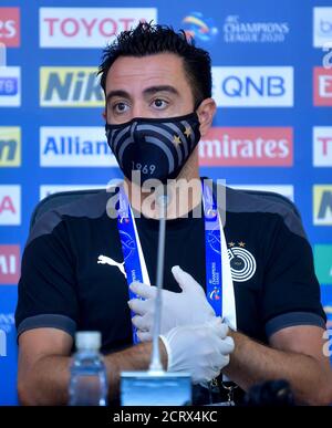 Doha, Katar. September 2020. Cheftrainer Xavi Hernandez von Al Sadd nimmt an einer Pressekonferenz vor dem Spiel der Gruppe D der AFC Champions League zwischen Al Sadd von Katar und Al Nassr von Saudi-Arabien in Doha, der Hauptstadt von Katar, am 20. September 2020 Teil. Quelle: Nikku/Xinhua/Alamy Live News Stockfoto