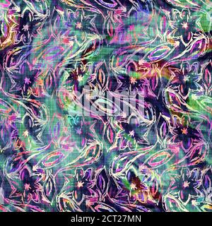 Verschwommener Regenbogen Glitch künstlerische florale Textur Hintergrund. Unregelmäßige Blutung Aquarell Krawatte Farbstoff nahtlose Muster. Ombre verzerrte Boho Blume ganz Stockfoto