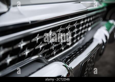 1959 Ford Galaxie Chrom Grill Details. Stockfoto