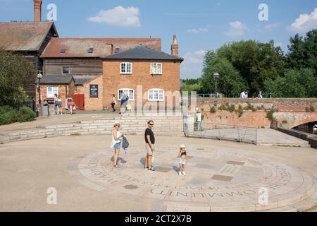 Amphitheater im Freien, The Attic Theatre, Cox's Yard, Stratford-upon-Avon, Warwickshire, England, Großbritannien Stockfoto