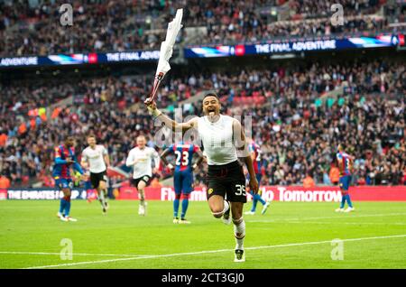 JESSE LINGARD FEIERT SCORING DAS SIEGTOR Crystal Palace gegen Manchester United FA Cup Final. Bildnachweis: © Mark Pain / Alamy Stockfoto