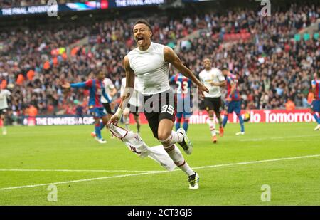 JESSE LINGARD FEIERT SCORING DAS SIEGTOR Crystal Palace gegen Manchester United FA Cup Final. Bildnachweis: © Mark Pain / Alamy Stockfoto