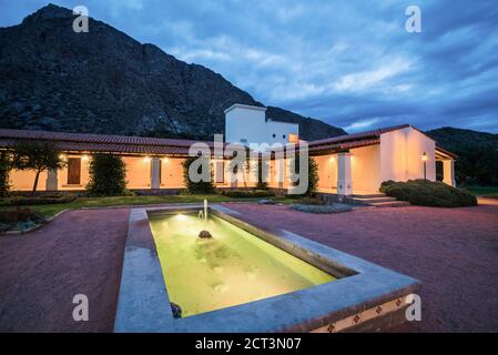 Hotel Vinas De Cafayate Wine Resort in night‎, Cafayate, Provinz Salta, Nord-Argentinien, Südamerika Stockfoto