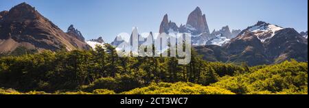 Mount Fitz Roy (auch bekannt als Cerro Chalten), Los Glaciares Nationalpark, El Chalten, Patagonien, Argentinien, Südamerika Stockfoto