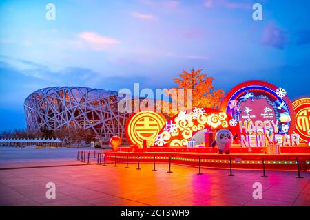 Peking, China - Jan 11 2020: Das Nationalstadion (AKA Bird's Nest) für die Olympischen Sommerspiele 2008 und Paralympics gebaut und wird wieder in der 2022 wi verwendet werden Stockfoto