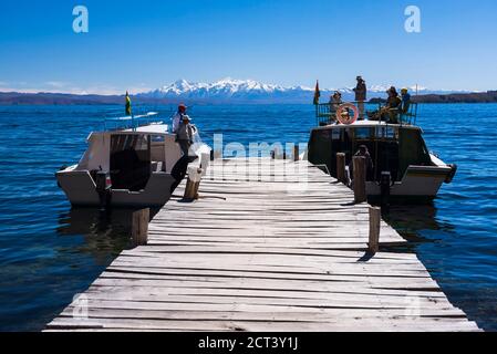 Yumani Village Pier und Hafen, Isla del Sol (Insel der Sonne), Titicacasee, Bolivien, Südamerika Stockfoto