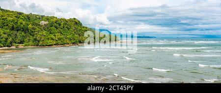 Dominical, in der Nähe von Uvita, Provinz Puntarenas, Pazifikküste von Costa Rica Stockfoto