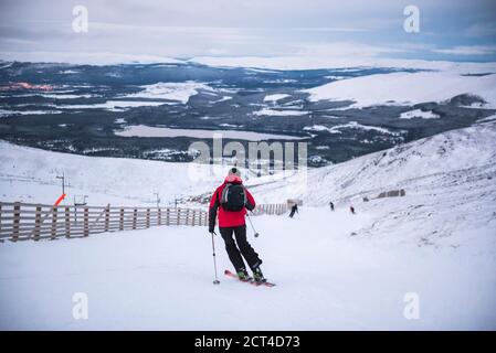 Skifahren am CairnGorm Mountain, Aviemore, Cairngorms National Park, Schottland, Großbritannien, Europa Stockfoto