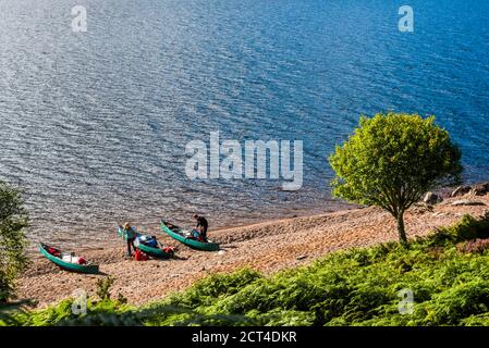 Kanu Loch Ness Abschnitt des Caledonian Canal, in der Nähe von Fort Augustus, Scottish Highlands, Schottland, Großbritannien, Europa Stockfoto