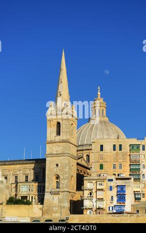 Die Karmeliterkirche in der Altstadt von Valletta in Malta. Stockfoto