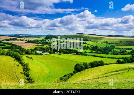 Blick vom Gipfel des Melbury Hill im Norden von Dorset Downs Südwesten Englands Stockfoto