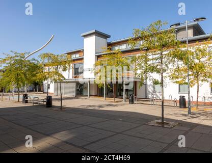 Modernes Gesundheitszentrum Gebäude in Ravenswood privaten Wohnbau, Ipswich, Suffolk, England, Großbritannien Stockfoto