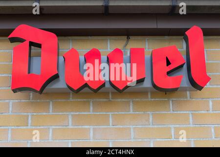 Sint Gillis Waas, Belgien, 14. April 2020, The Duvel Logo, ein bekanntes belgisches Bier Stockfoto