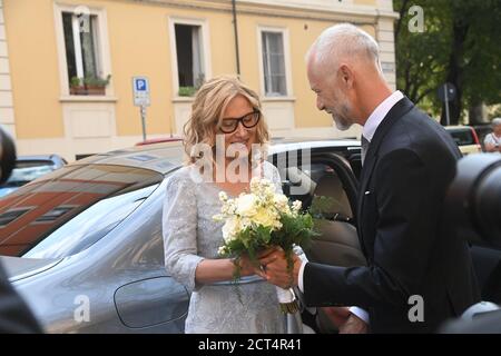 Bologna, Italien. September 2020. Hochzeit von Nicoletta Mantovani mit Alberto Tinarelli in der Kirche Sant'Antonio da Padova in Bologna im Gastfoto der Hochzeit Annamaria Bernini (Gianni Schicchi/Fotografmma, BOLOGNA - 2020-09-21) ps das Foto kann in Bezug auf den Kontext verwendet werden, in dem es aufgenommen wurde, Und ohne die diffamierende Absicht der Anstand der Menschen vertreten Kredit: Independent Photo Agency / Alamy Live News Stockfoto