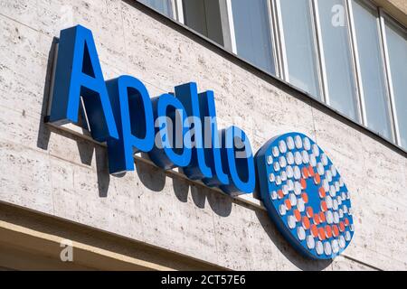 Berlin, Deutschland. September 2020. Berlin, Deutschland 17. September 2020: Symbolbilder - 2020 Apollo Optik, Logo, Schriftzug, Feature/Symbol/Symbol Foto/Eigenschaft/Detail/ weltweite Nutzung Quelle: dpa/Alamy Live News Stockfoto