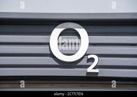 Berlin, Deutschland. September 2020. Berlin, Deutschland 17. September 2020: Symbolbilder - 2020 O2, Logo, Schriftzug, Feature/Symbol/Symbol Foto/Merkmal/Detail/ weltweite Nutzung Quelle: dpa/Alamy Live News Stockfoto