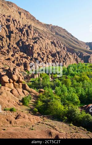 Ruinen einer alten Kasbah in der Dades-Schlucht, Dades-Tal, Marokko, Nordafrika, Afrika Stockfoto