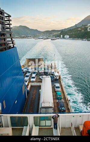 Die Interislander Autofähre zwischen Picton, Südinsel und Wellington, Nordinsel, Neuseeland Stockfoto