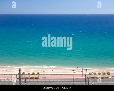 Blick über das Meer vom Mittelmeer Balkon, in Tarragona, Katalonien, Spanien. Stockfoto