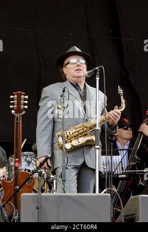 Van Morrison, Pyramid Stage, Glastonbury Festival 2005, Somerset, England, Vereinigtes Königreich. Stockfoto