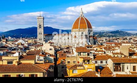 Kathedrale von Florenz, formal die Cattedrale di Santa Maria del Fiore ("Kathedrale der Heiligen Maria von der Blume"). Italien Stockfoto