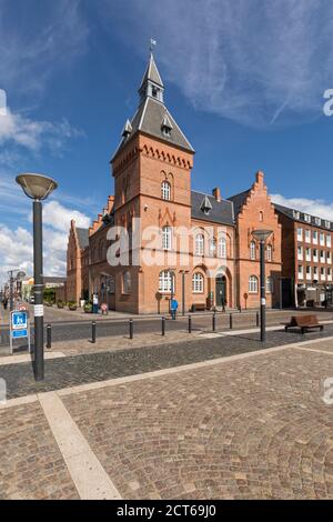 Esbjerg, Dänemark - 27. August 2020: Ehemaliges Gerichtsgebäude und Gefängnis, heute Besucherzentrum und Hochzeitszimmer. Stockfoto