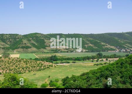 Dorflandschaft aus Aserbaidschan. Ismailli Region von Aserbaidschan. Schöne Natur von Aserbaidschan Stockfoto